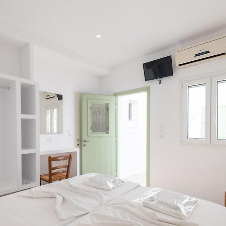 Lorenzo Studios And Suites Paros Náusza Kültér fotó
