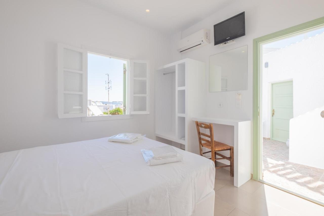 Lorenzo Studios And Suites Paros Náusza Kültér fotó
