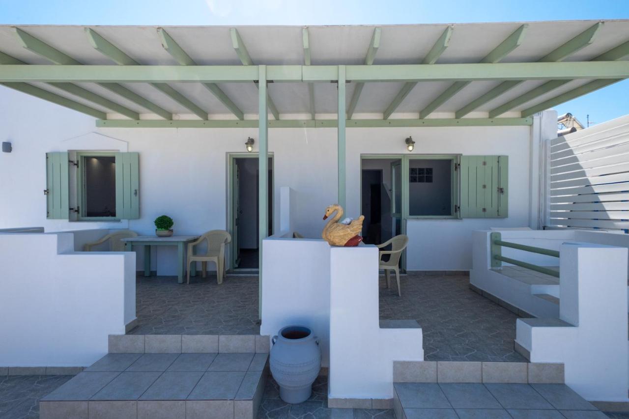 Lorenzo Studios And Suites Paros Náusza Kültér fotó